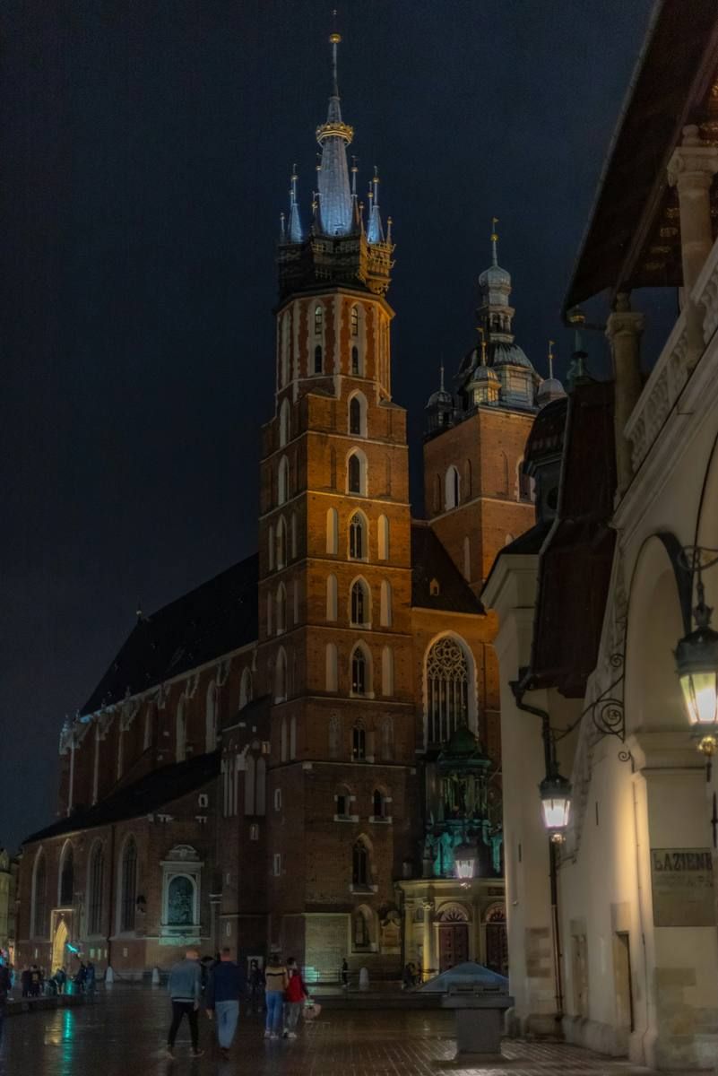 St. Mary's Basilica at night